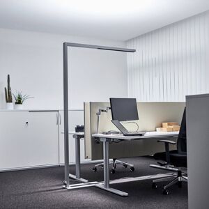 Stojaca LED lampa variabilná farba svetla a snímač